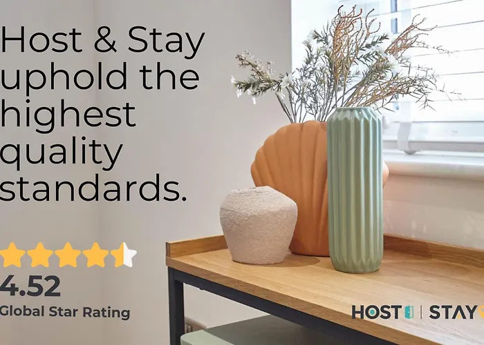 Host & - Willow * Masham